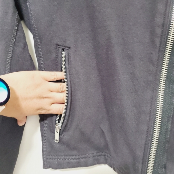 GAP Designed and Crafted Black Cotton Blend Moto M - Picture 2 of 6